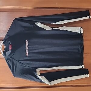 Unique Spyder Rash Guard EUC